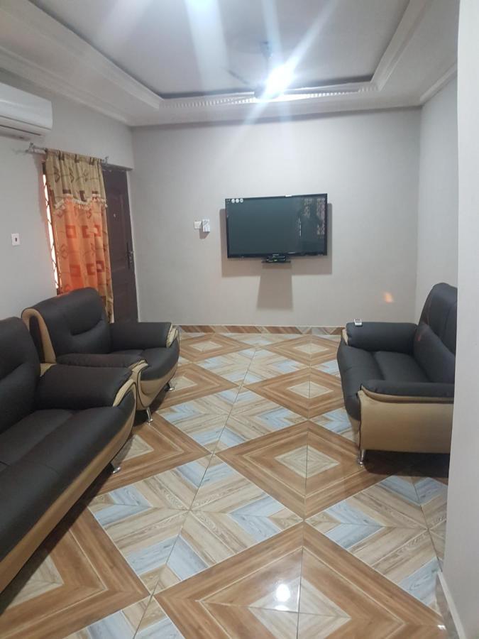 Private Executive Apartments Damba Exterior photo